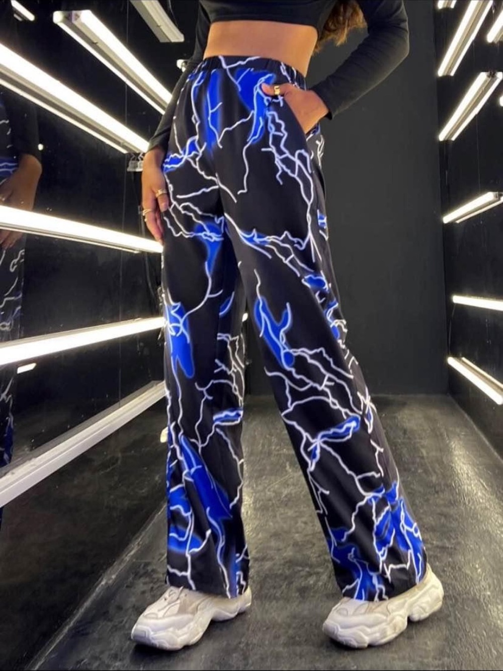 Wide-Leg Lightning Print Pants Graphic Joggers Parachute Black & Electric Blue